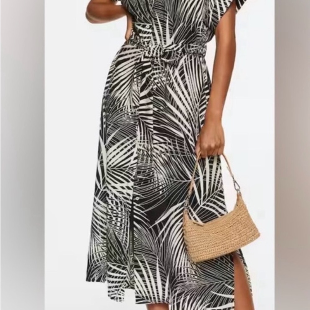 Mango Tropical Black and White Palm Dress Sz Small *** missing belt***